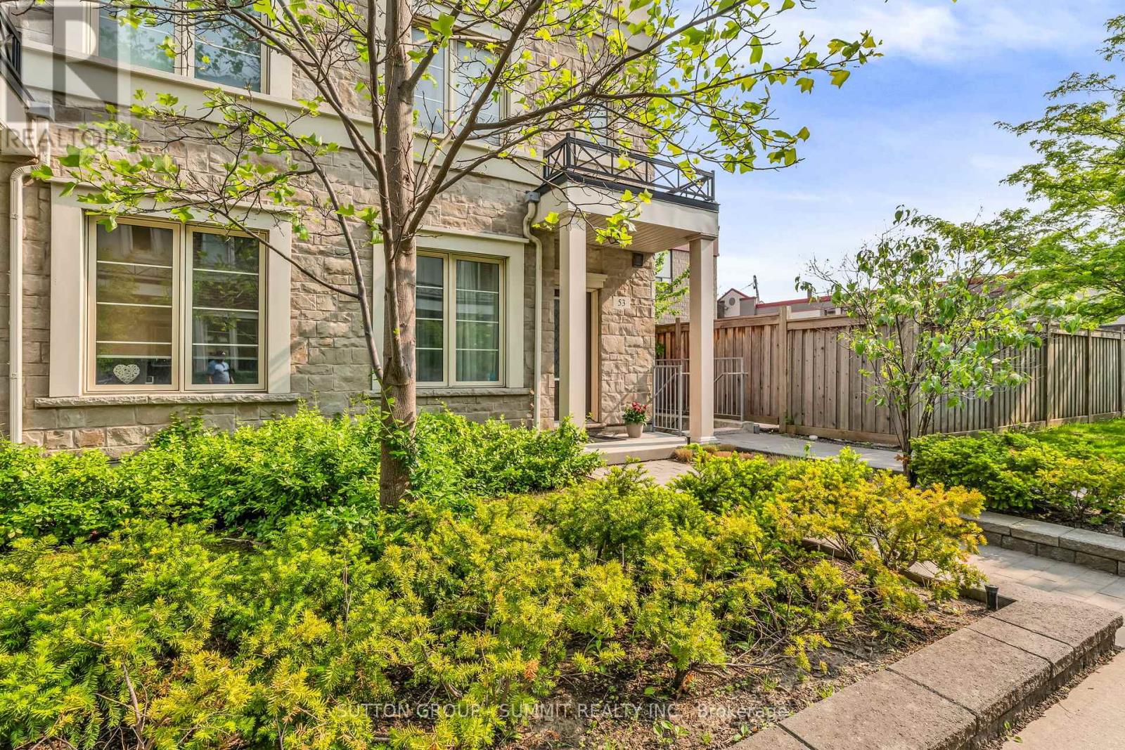 53 - 636 Evans Avenue S, Toronto (Alderwood), Ontario  M8W 2W6 - Photo 4 - W12204200