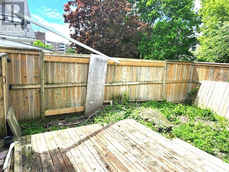 240 University Avenue W, Cobourg, Ontario  K9A 2E9 - Photo 11 - X12204224