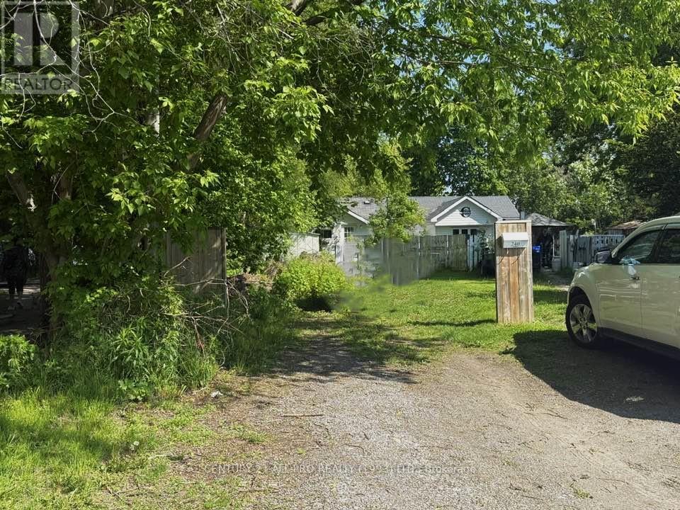 240 University Avenue W, Cobourg, Ontario K9A 2E9 - Photo 6 - X12204224