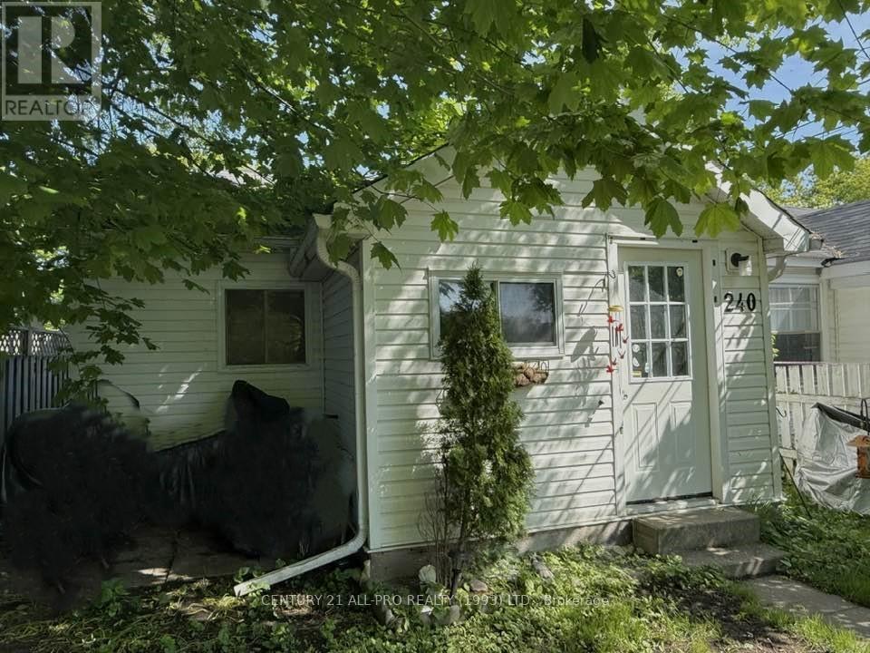 240 University Avenue W, Cobourg, Ontario  K9A 2E9 - Photo 8 - X12204224