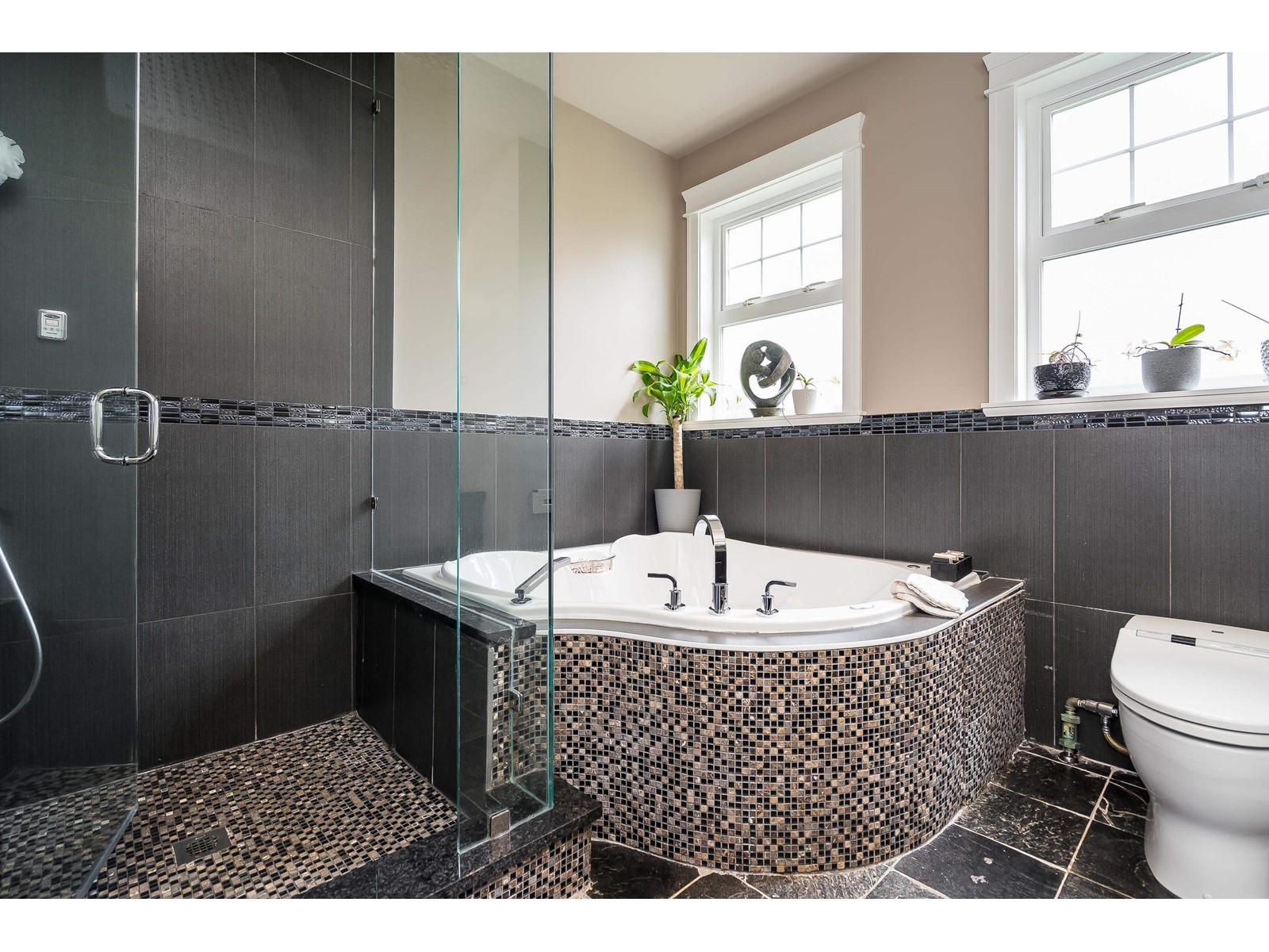 5860 Baynes Street, Abbotsford, British Columbia  V4X 1J9 - Photo 23 - R2986725