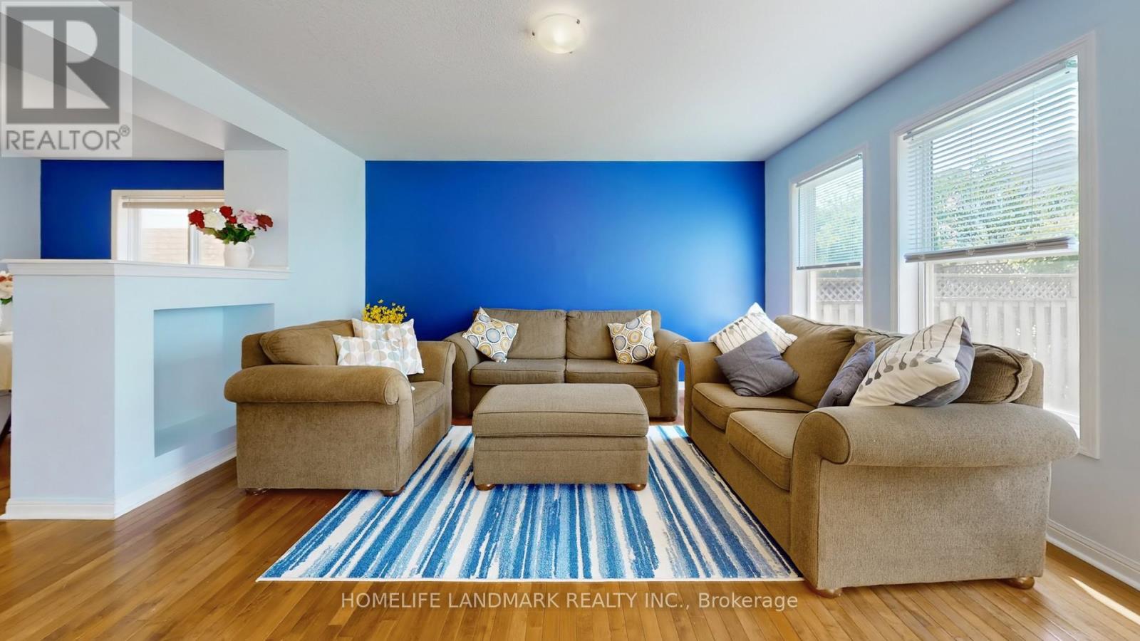 Property at 48 REDSTART DRIVE image 5
