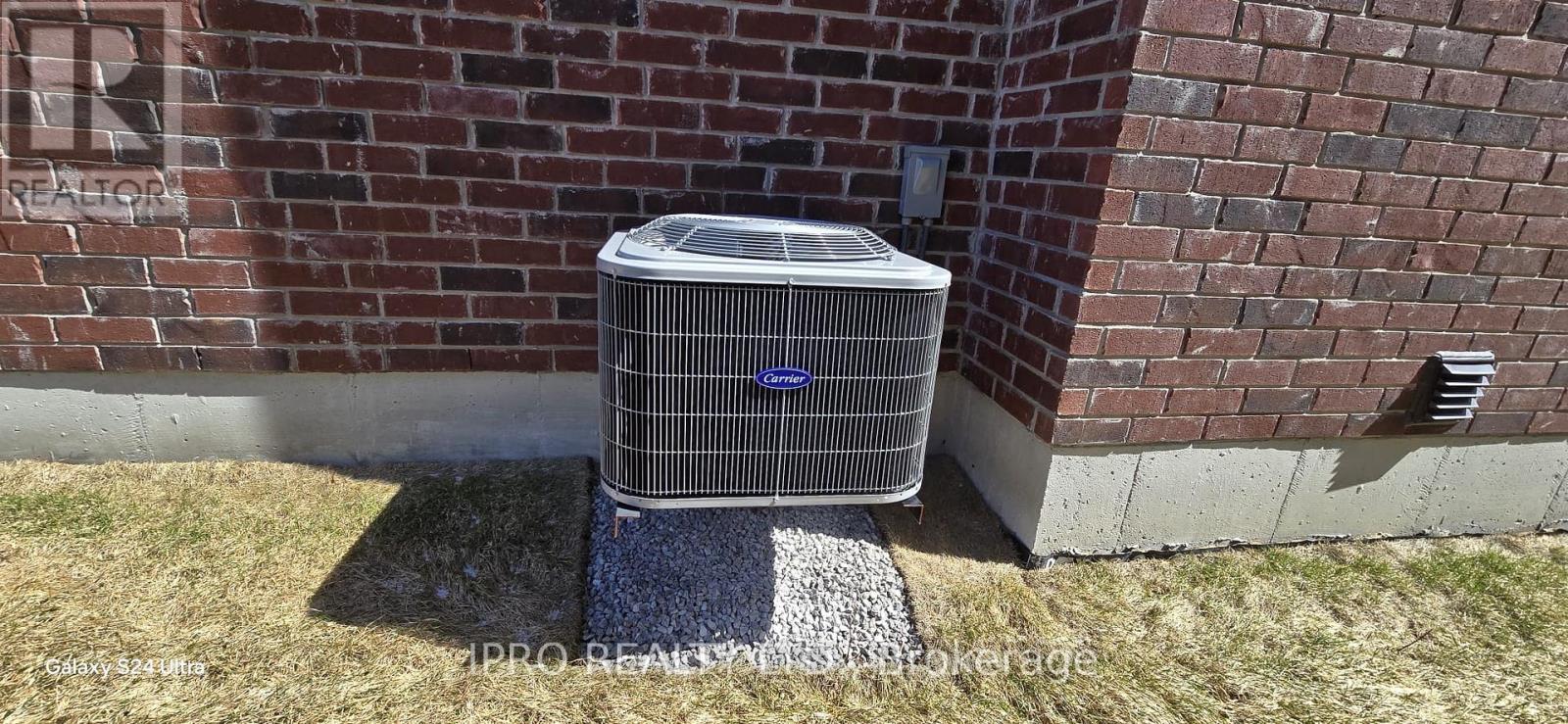 62 Mac Campbell Way, Bradford West Gwillimbury, Ontario  L3Z 4M7 - Photo 24 - N12066426
