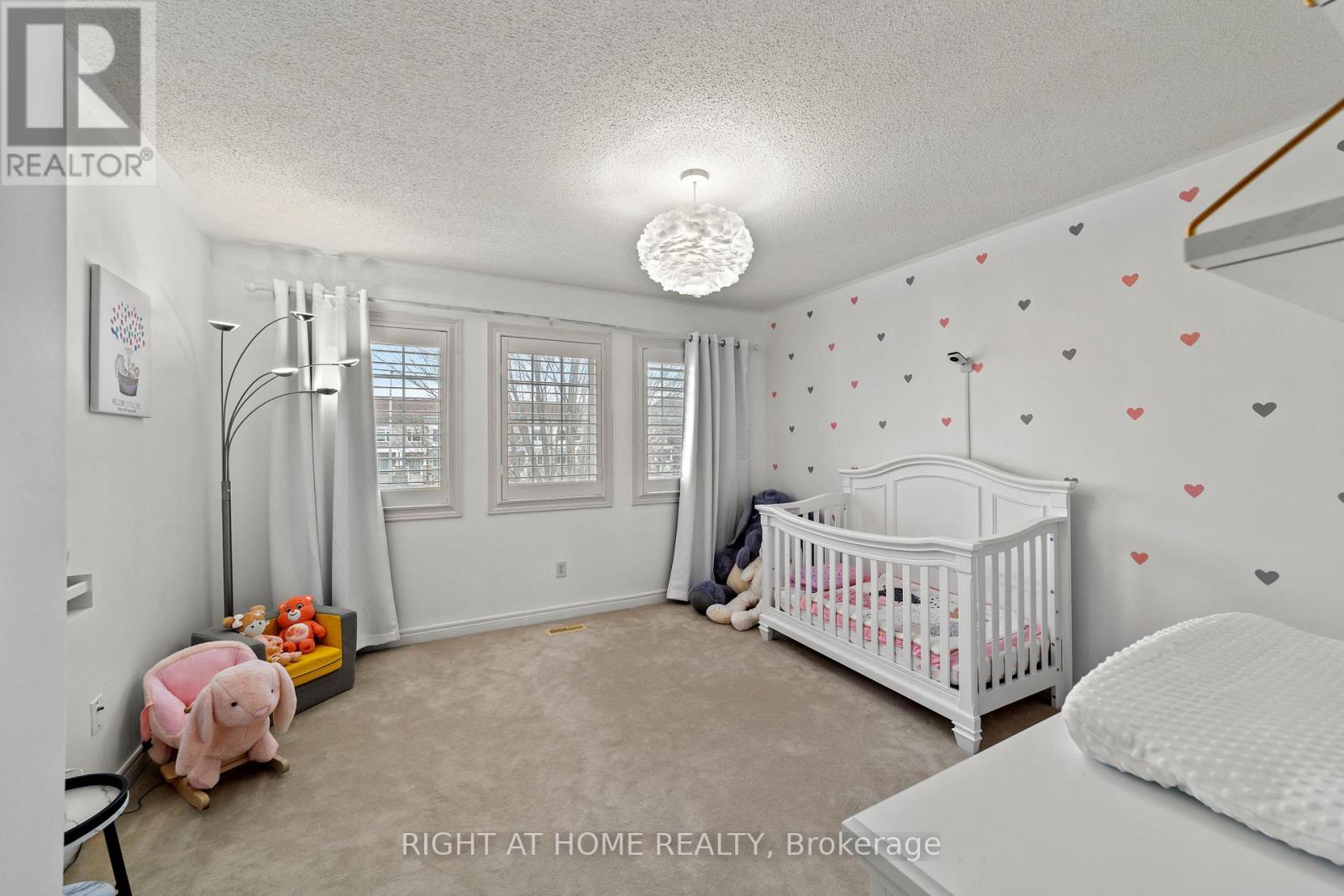 63 Chelton Drive, Richmond Hill, Ontario  L4E 4A8 - Photo 25 - N12202225