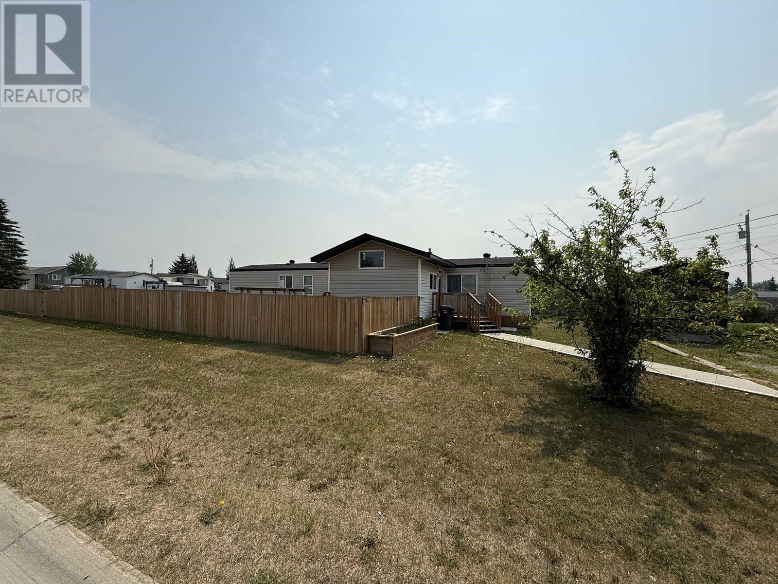10208 98 Street, Taylor, British Columbia  V0C 2K0 - Photo 2 - R3011335