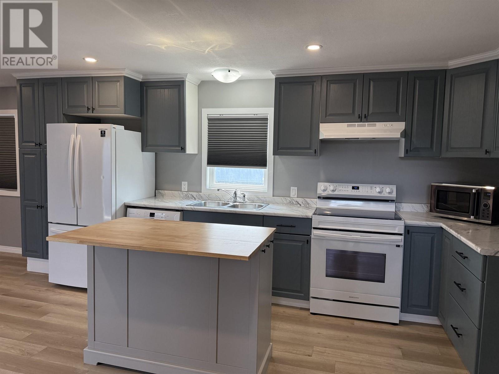 10208 98 Street, Taylor, British Columbia  V0C 2K0 - Photo 8 - R3011335