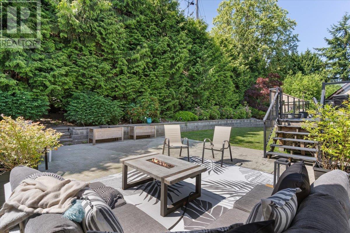 2561 Stoney Creek Place, Burnaby, British Columbia  V3J 7S4 - Photo 34 - R3012470
