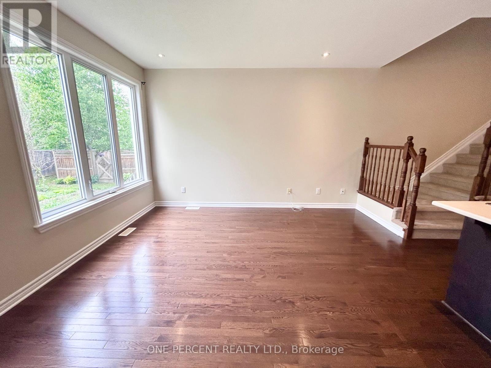 213 Via San Marino Street, Ottawa, Ontario  K6H 5R6 - Photo 13 - X12204206