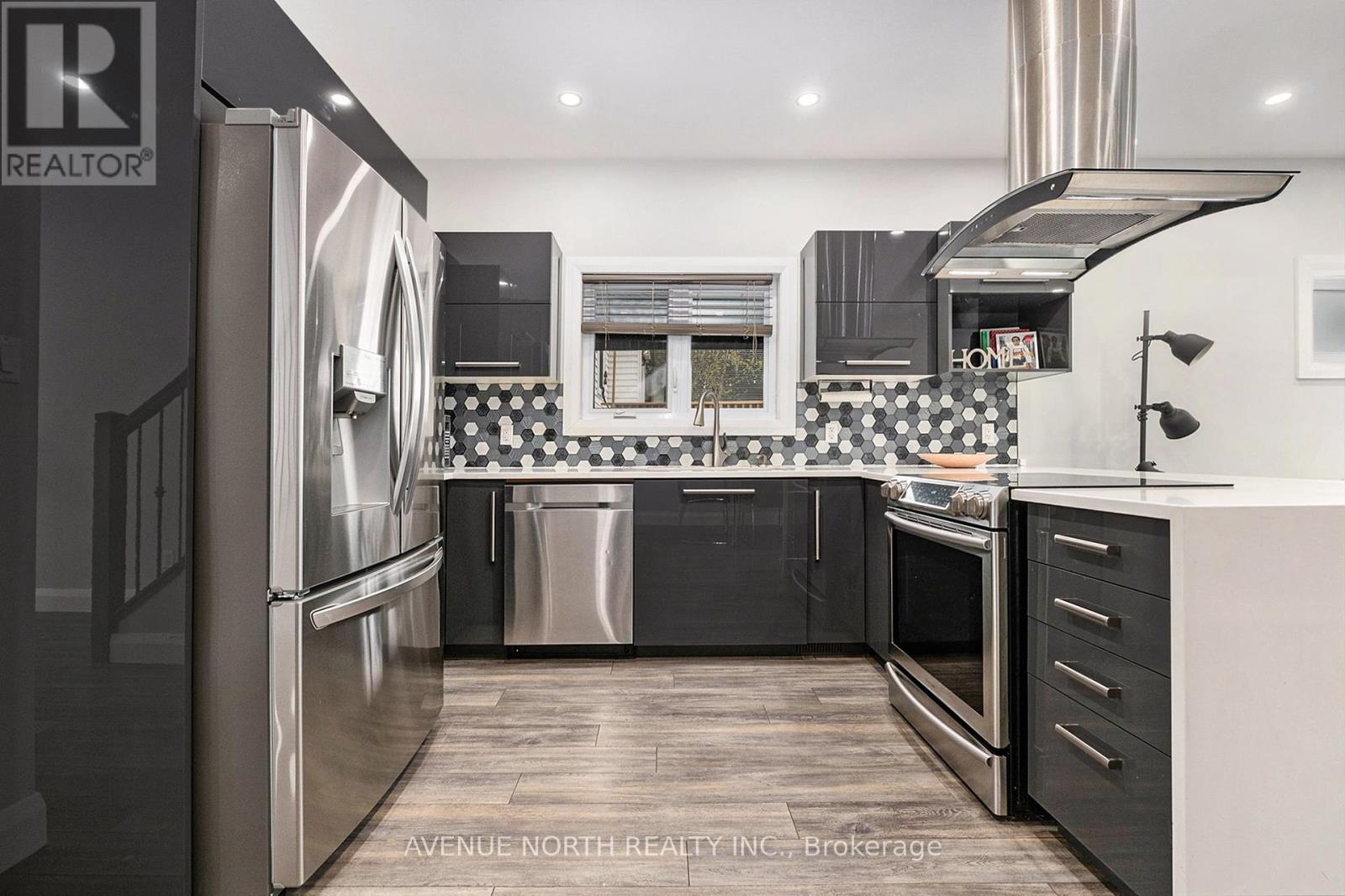 A - 131 Queen Mary Street, Ottawa, Ontario  K1K 1X4 - Photo 11 - X12204214
