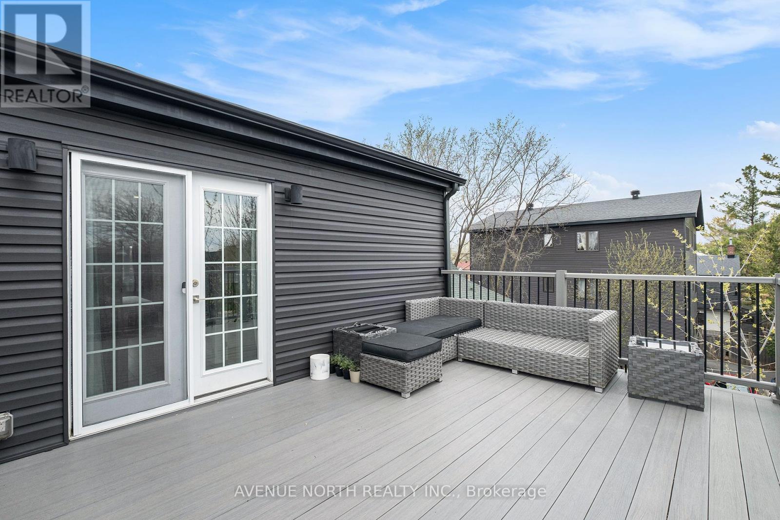 131a Queen Mary Street, Ottawa, Ontario  K1K 1X4 - Photo 25 - X12204214