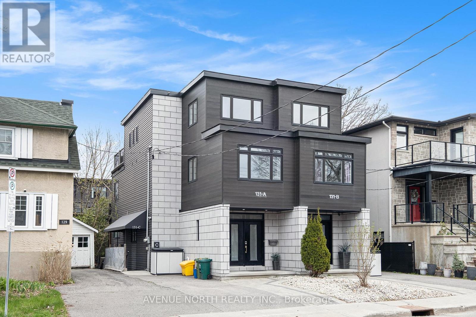 131a Queen Mary Street, Ottawa, Ontario  K1K 1X4 - Photo 3 - X12204214