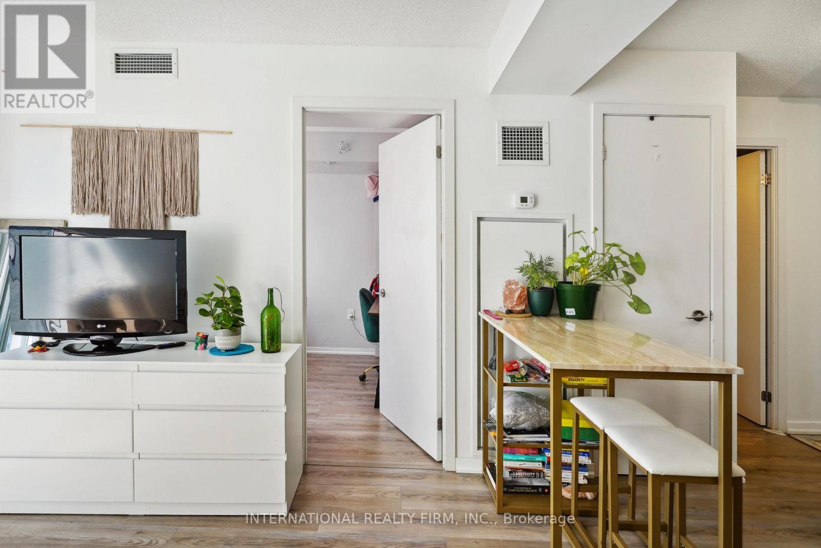 1907w - 36 Lisgar Street, Toronto, Ontario  M6J 0C7 - Photo 14 - C12204211