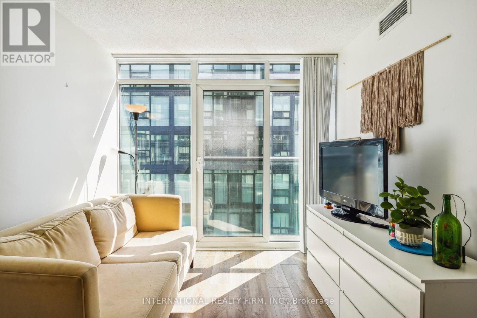 1907w - 36 Lisgar Street, Toronto, Ontario  M6J 0C7 - Photo 2 - C12204211