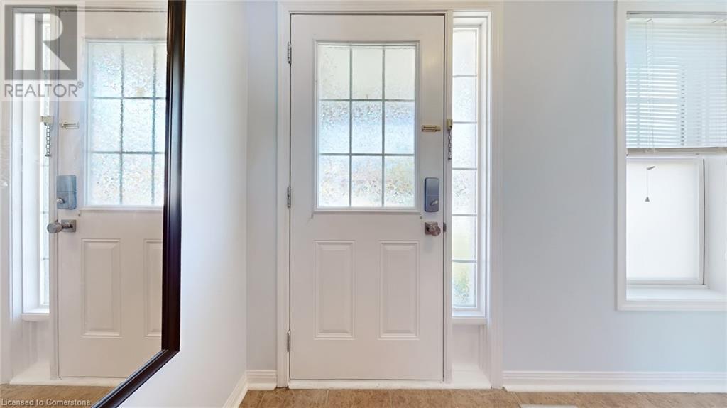 Property at 48 REDSTART Drive image 4