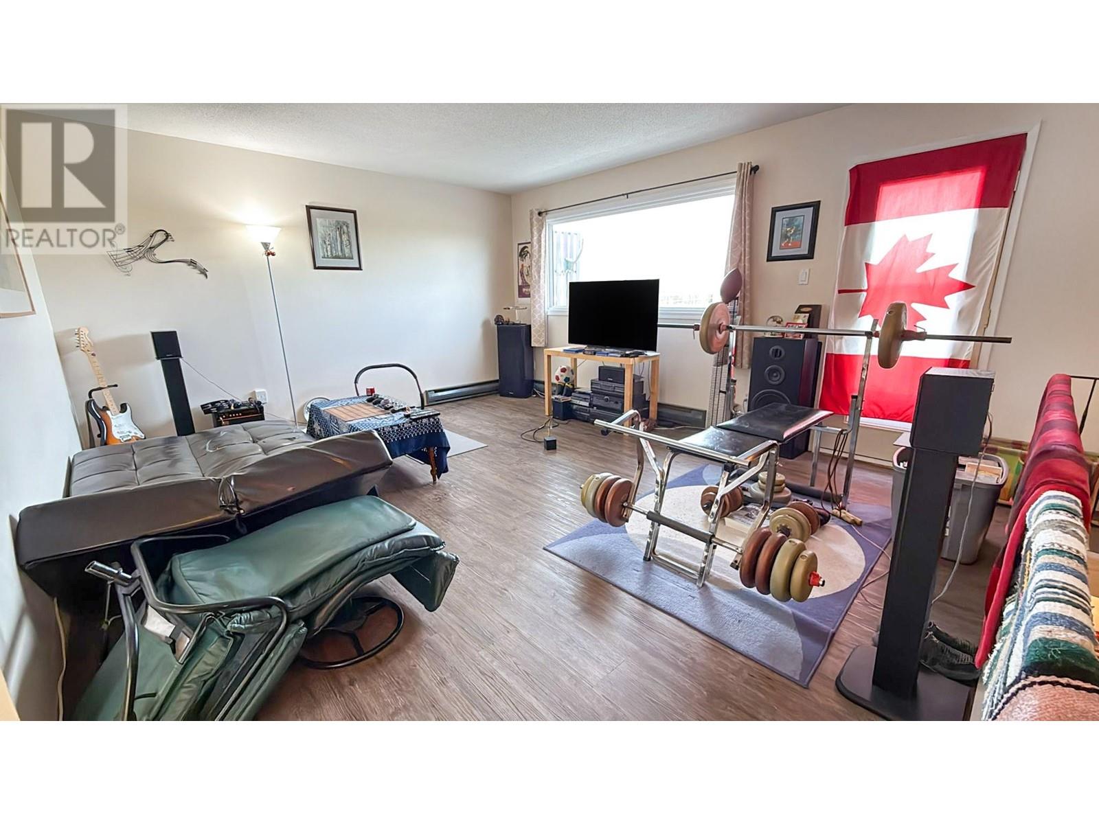 20 Morrison Street, Granisle, British Columbia  V1J 1X4 - Photo 4 - R3012370