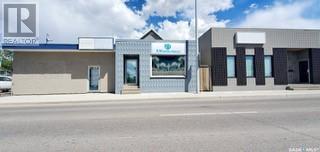 905 Winnipeg Street, Regina, Saskatchewan  S4R 1J1 - Photo 2 - SK008713
