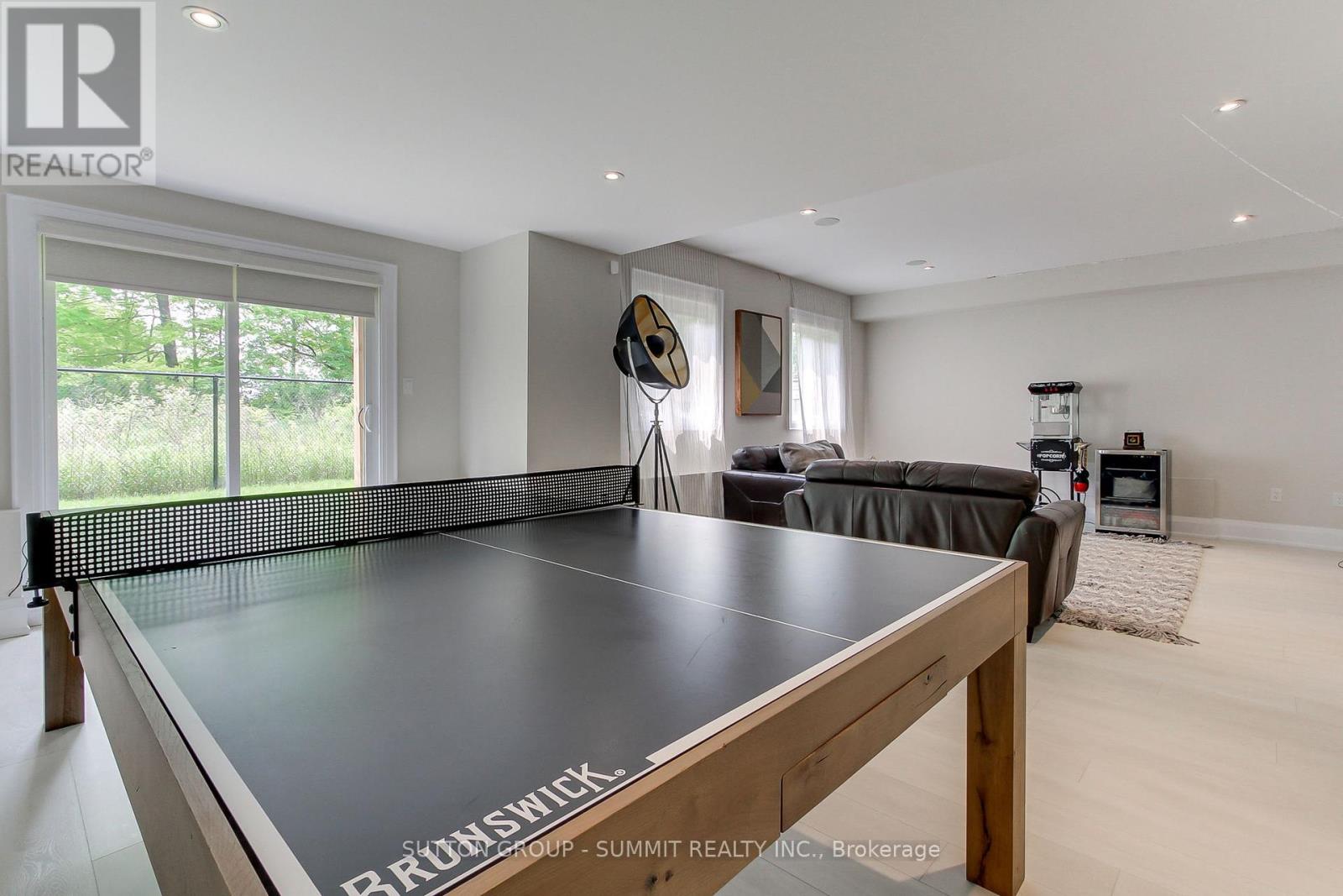 11 Foxtrot Lane, Ajax, Ontario  L1T 3S2 - Photo 12 - E12204033