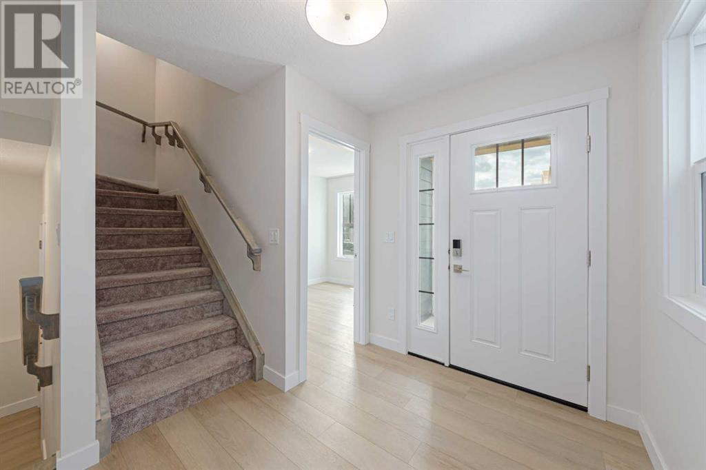 Property at 446 Alpine Avenue SW image 4