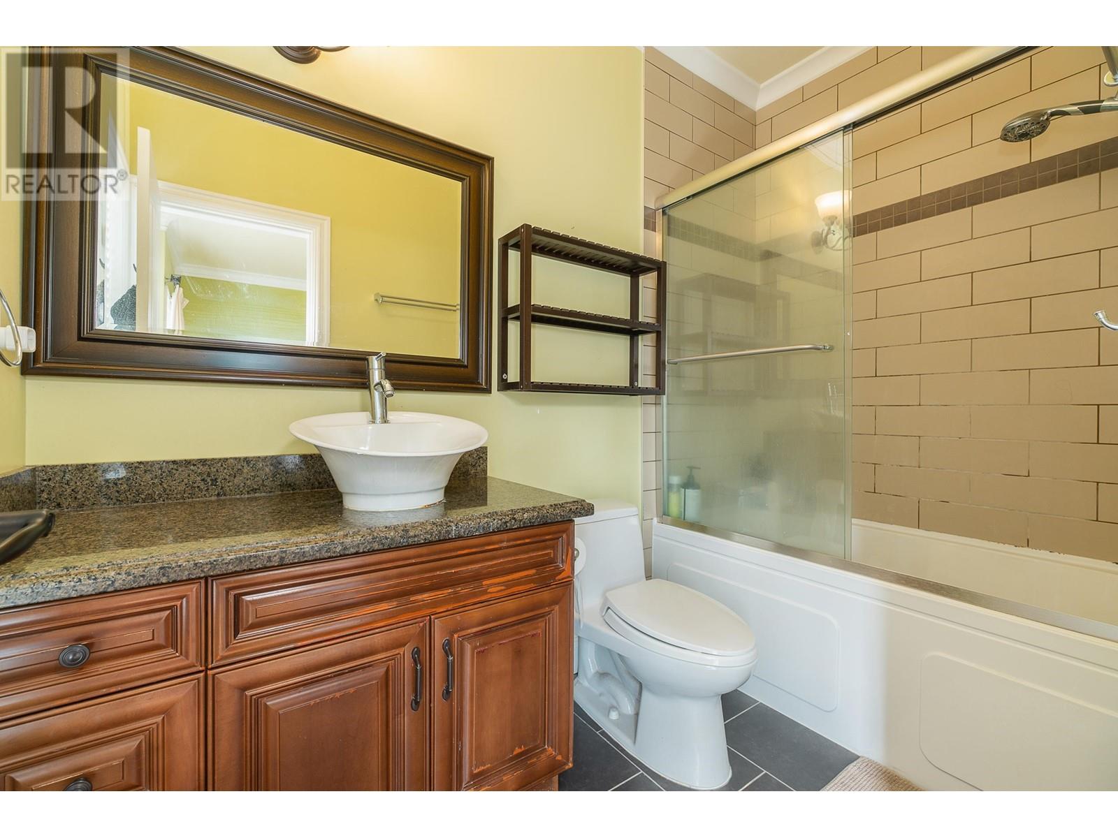 6390 Gordon Avenue, Burnaby, British Columbia  V5E 3M1 - Photo 27 - R2999985