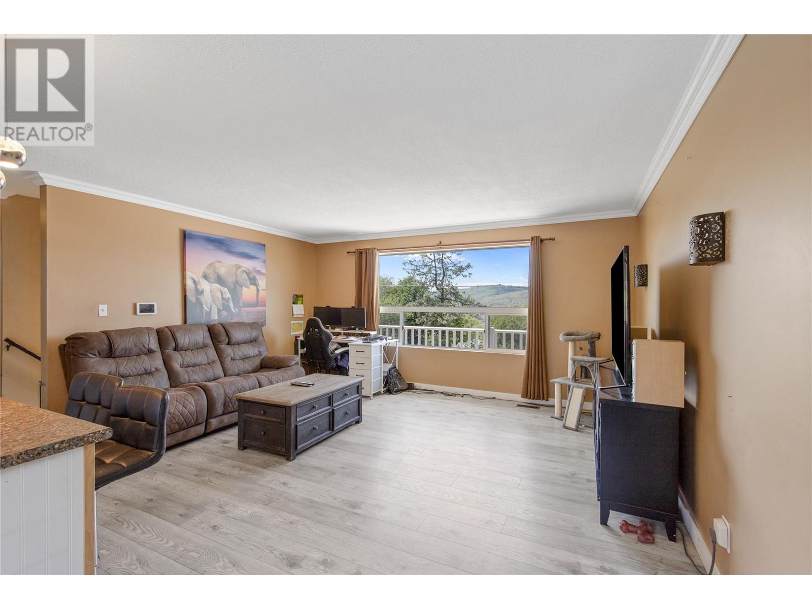6845 Herry Road, Vernon, British Columbia  V1B 3T4 - Photo 7 - 10350892
