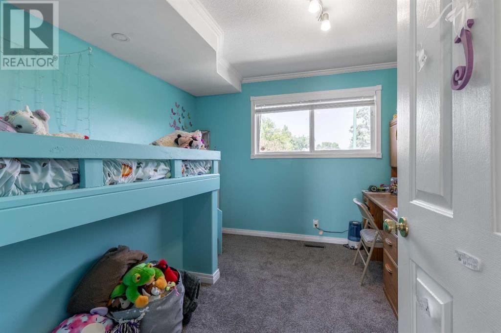 302 Laval Boulevard W, Lethbridge, Alberta  T1K 3W5 - Photo 21 - A2228307