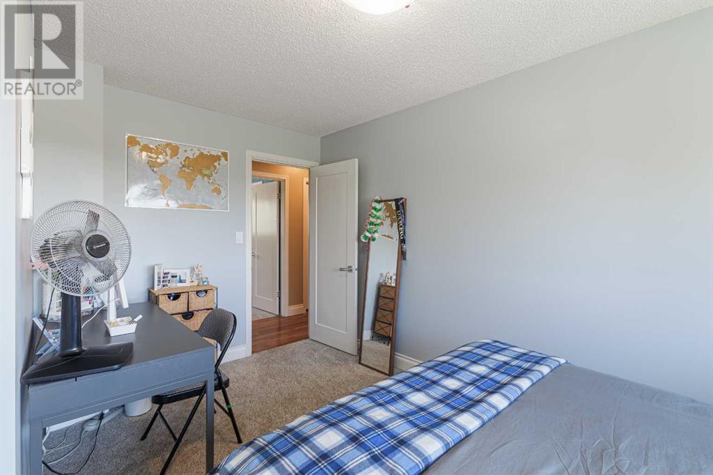 499 Parkvalley Drive Se, Calgary, Alberta  t2j 4v5 - Photo 22 - A2228094