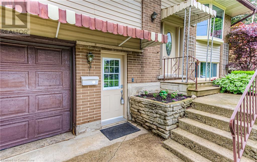 Property at 448 GREENBROOK Drive image 5