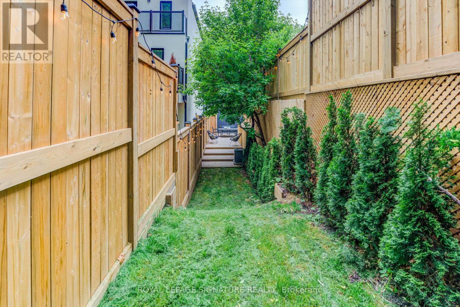 24 Harriet Street, Toronto, Ontario  M4L 2E9 - Photo 42 - E12175859