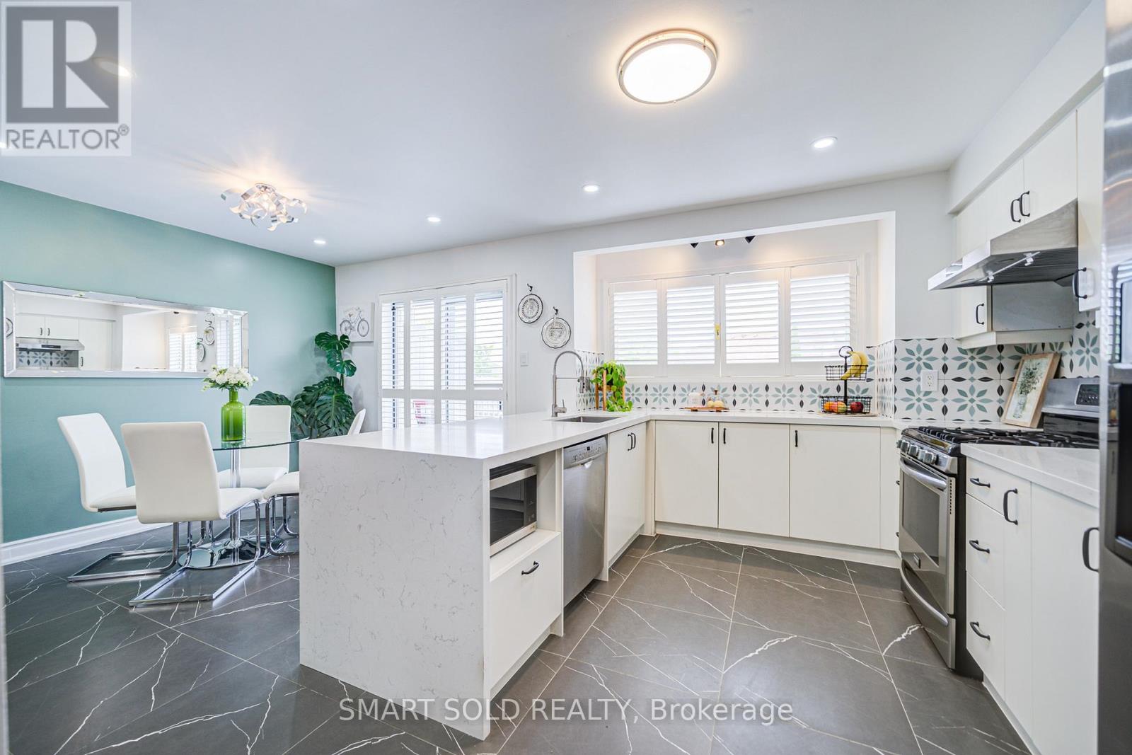 241 Shirley Drive, Richmond Hill, Ontario  L4S 1T9 - Photo 19 - N12201117