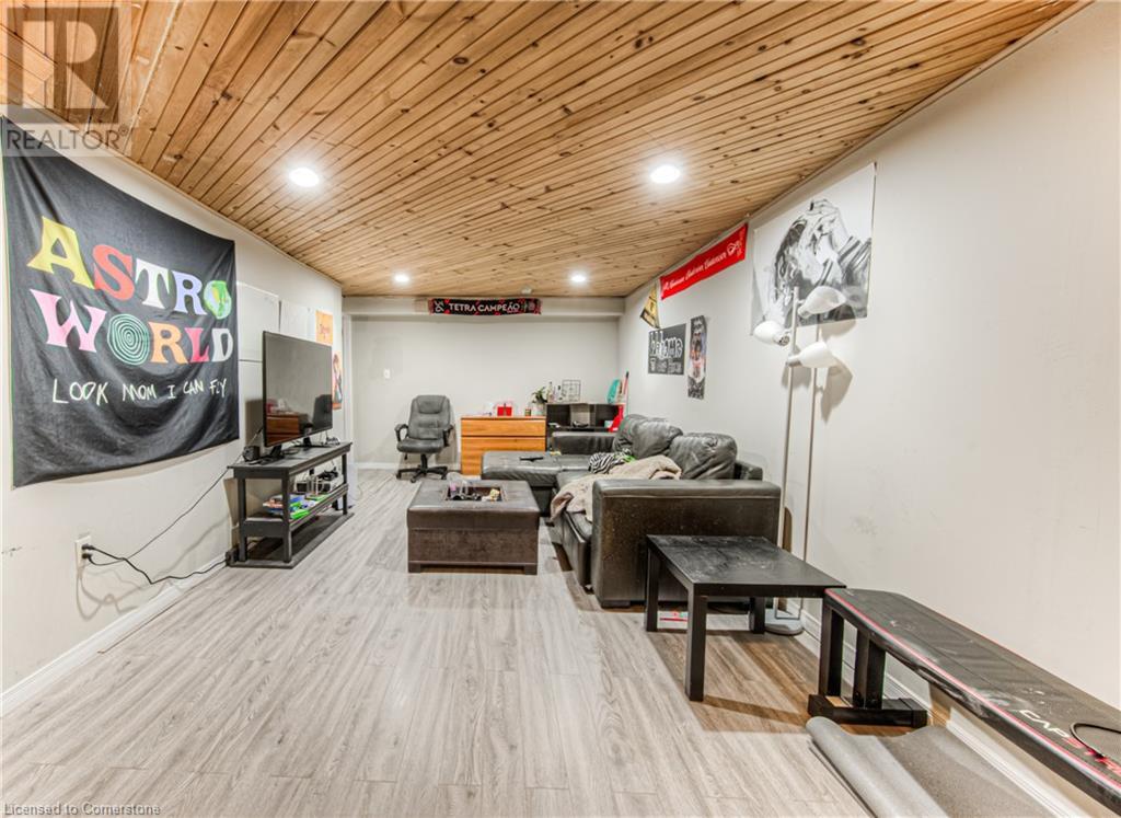 121 University Avenue E Unit# 9, Waterloo, Ontario  N2J 4J1 - Photo 15 - 40711720