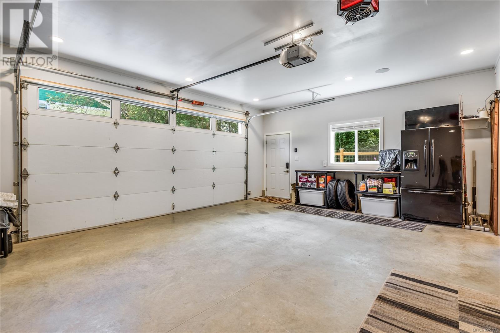 877 3rd St, Courtenay, British Columbia  V9N 1E9 - Photo 41 - 1002399