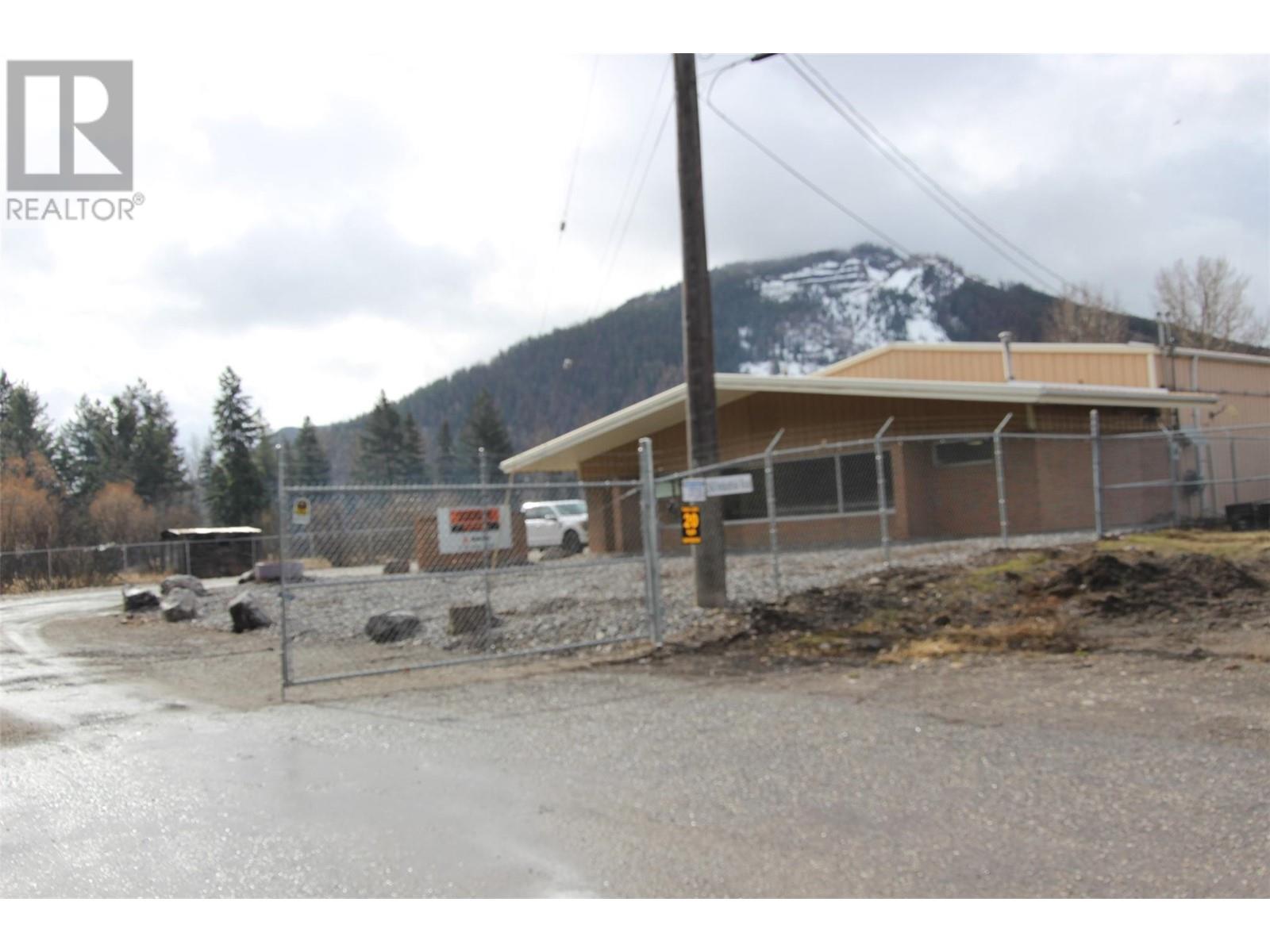 260 Industrial Road Lot# 16, Sparwood, British Columbia  V0B 2G1 - Photo 6 - 10351116