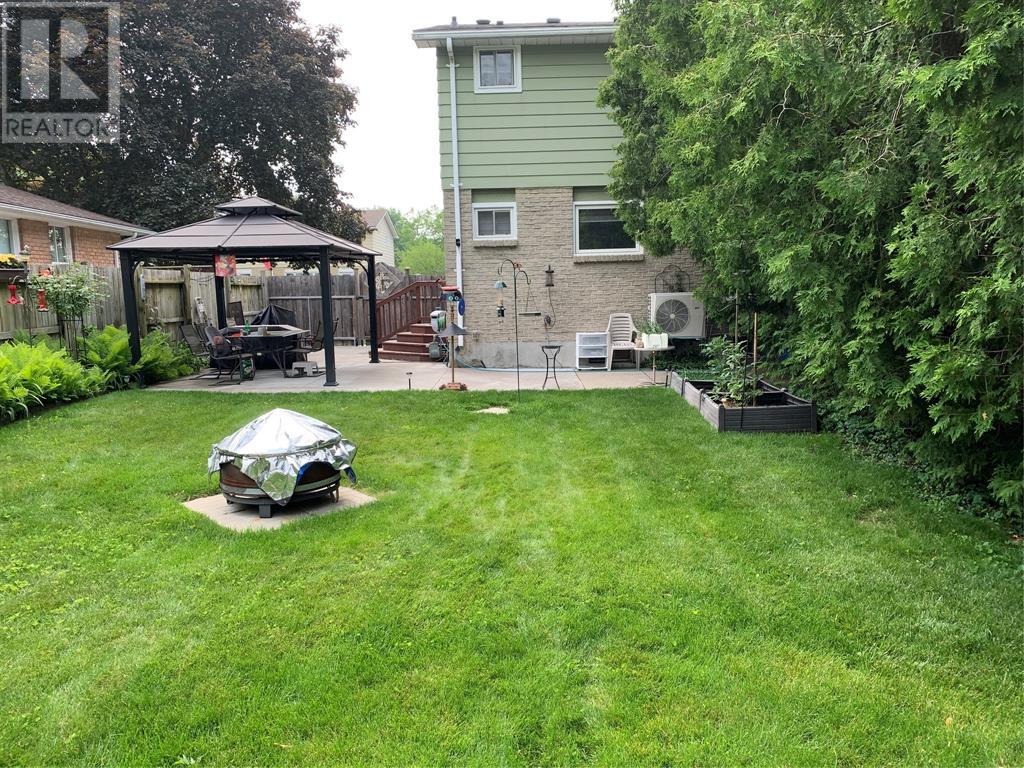 1279 Willa Drive, Sarnia, Ontario  N7S 4S8 - Photo 5 - 25014362