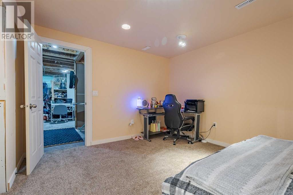 127 Martin Crossing Court Ne, Calgary, Alberta  T3J 3P3 - Photo 26 - A2226259