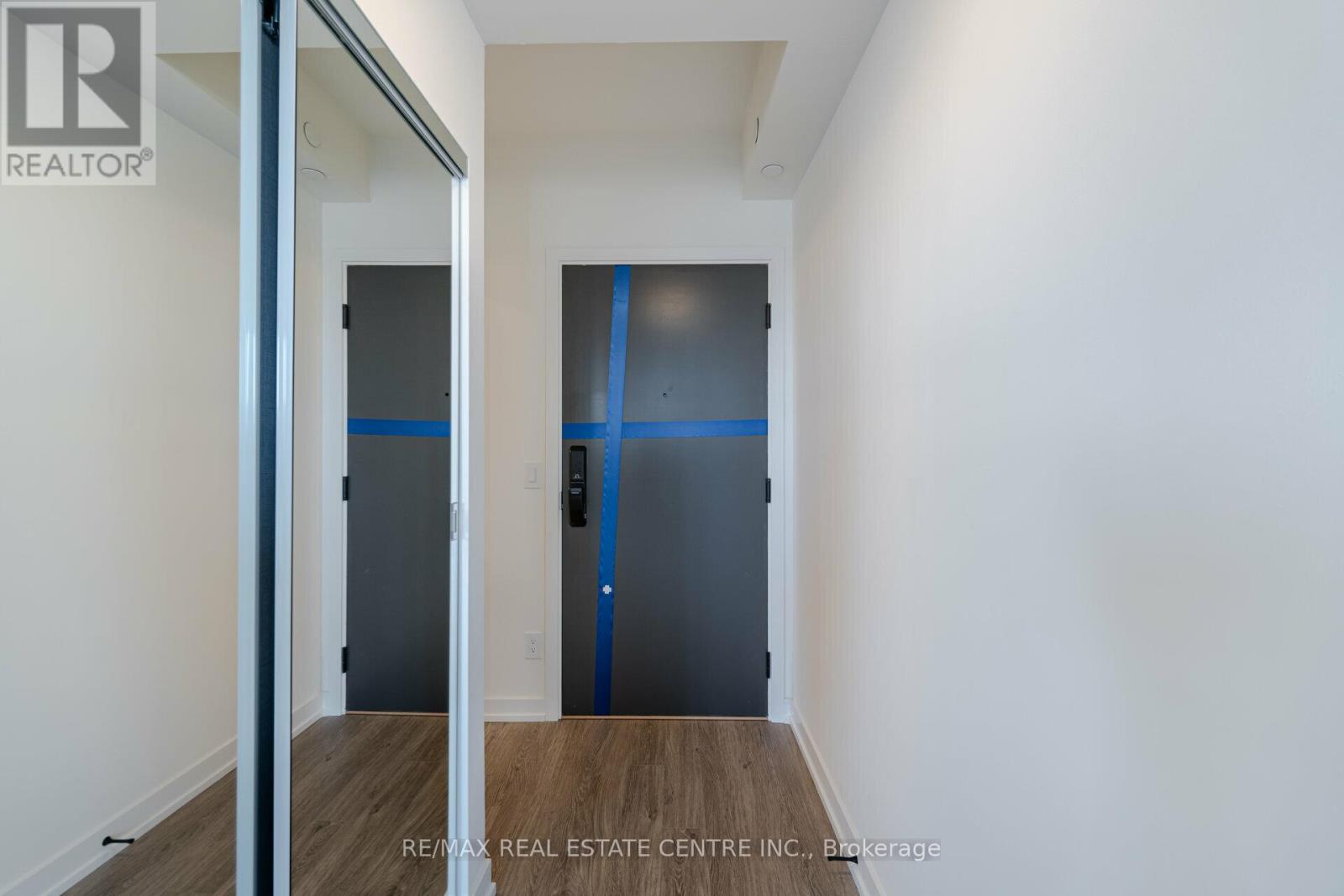 315 - 335 Wheat Boom Drive, Oakville, Ontario  L6H 7X4 - Photo 7 - W12204244