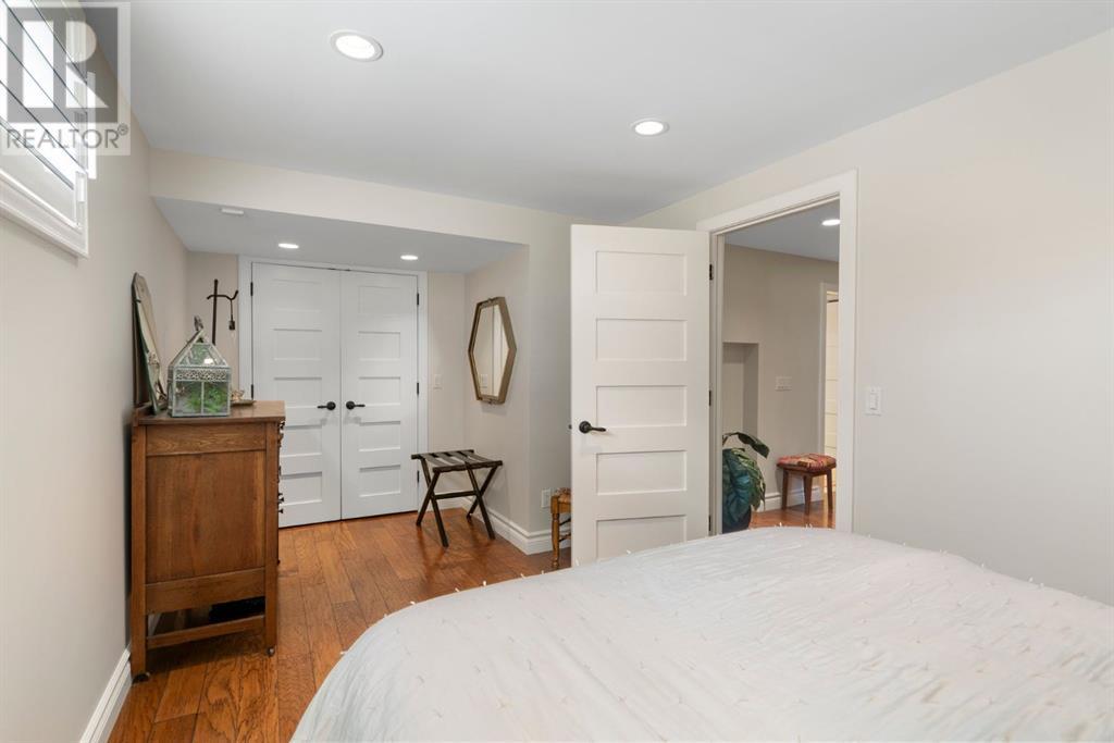 12240 Lake Louise Way Se, Calgary, Alberta  T2J 2M3 - Photo 38 - A2211523