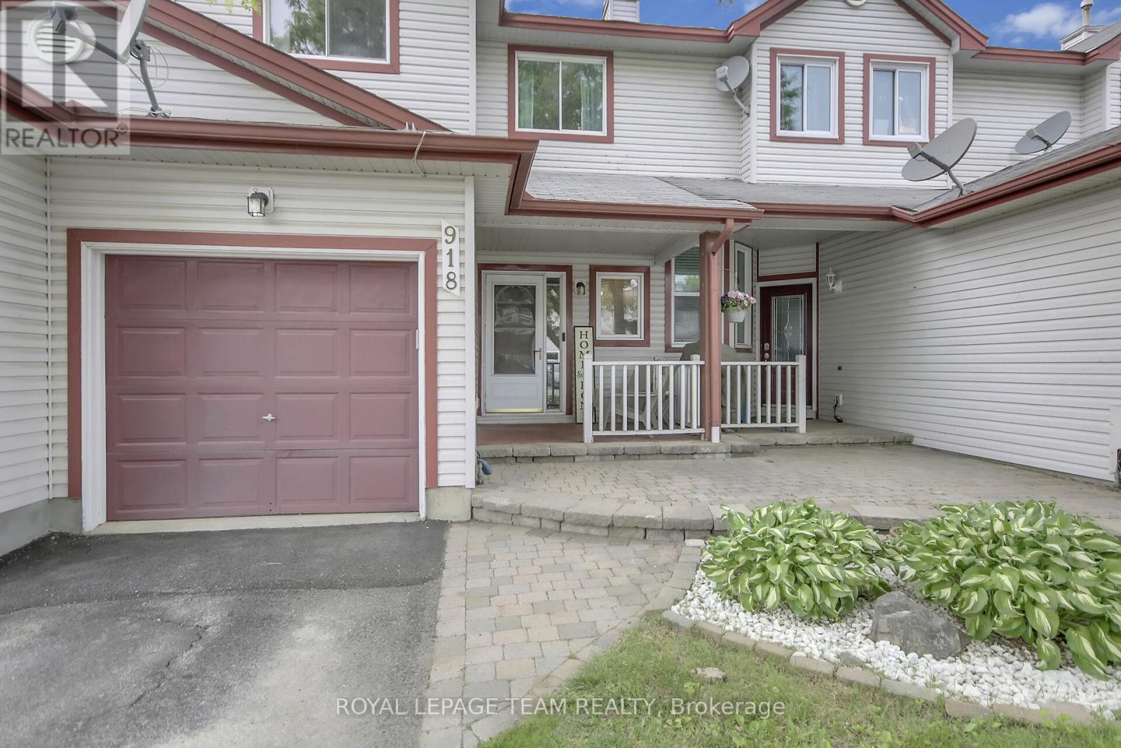 918 Maley Street N, North Grenville, Ontario  K0G 1J0 - Photo 2 - X12204256