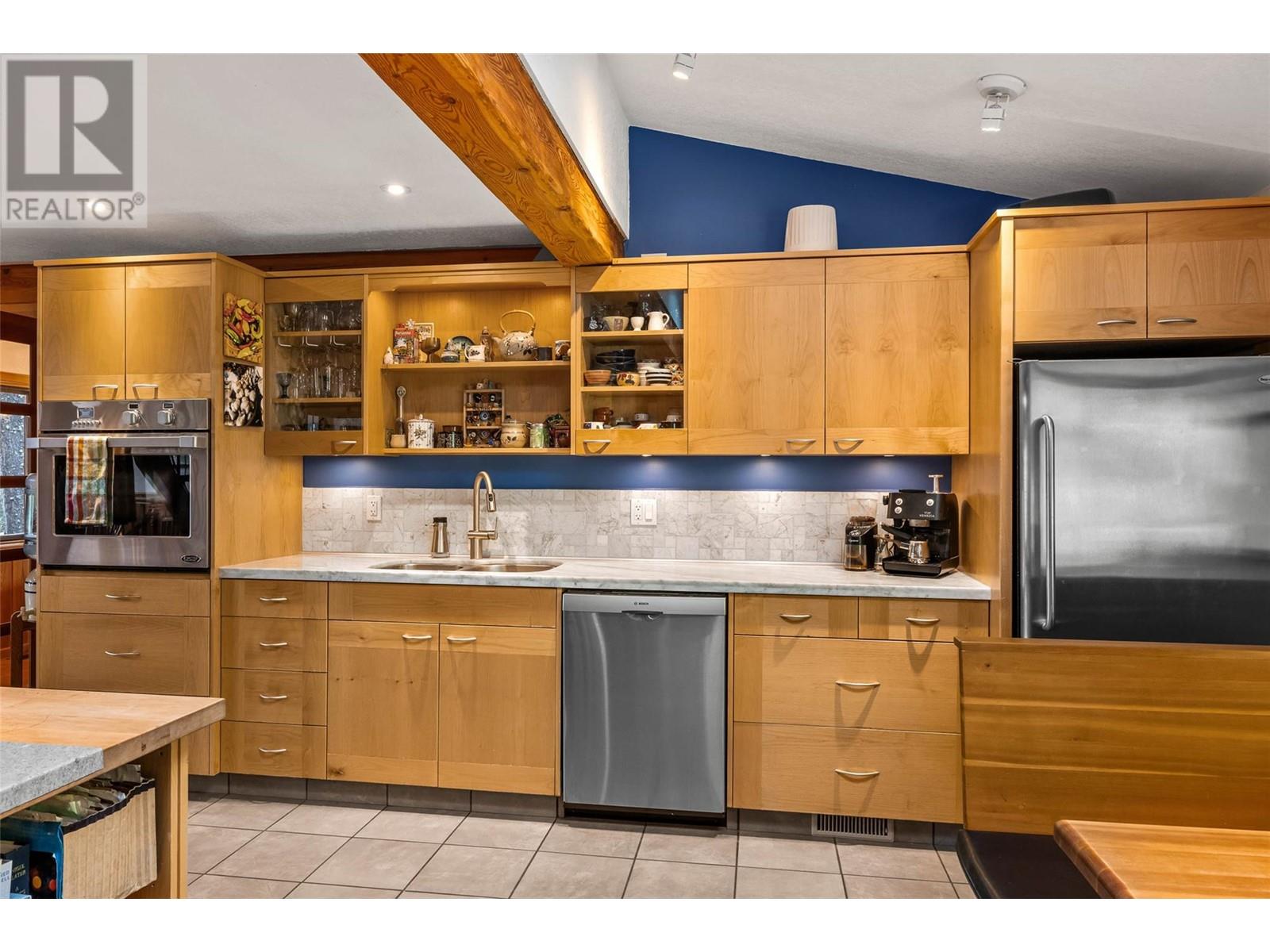 2383 Heffley Louis Creek Road, Kamloops, British Columbia  V0E 1Z1 - Photo 16 - 10351179
