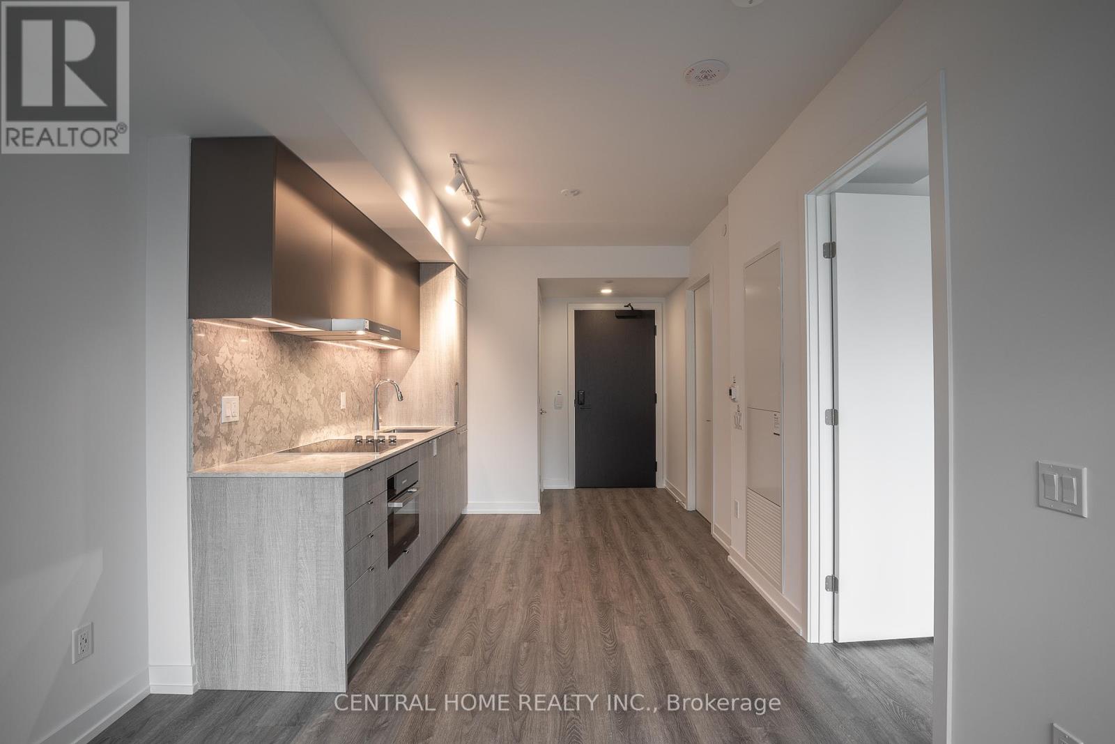 805 - 771 Yonge Street, Toronto, Ontario  M4W 0B8 - Photo 10 - C12204255