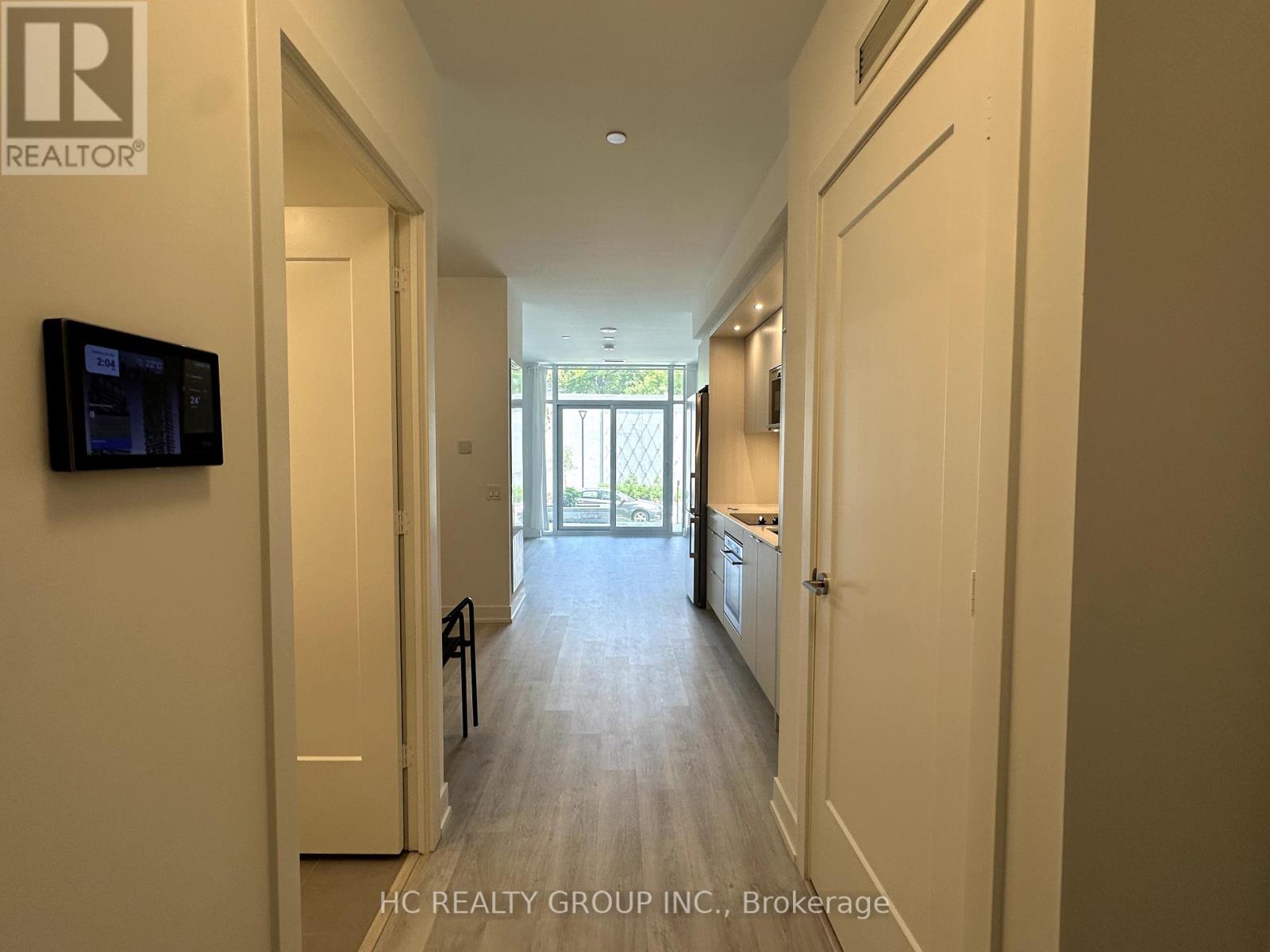 215 - 30 Inn On The Park Drive, Toronto, Ontario  M3C 0P7 - Photo 12 - C12204266