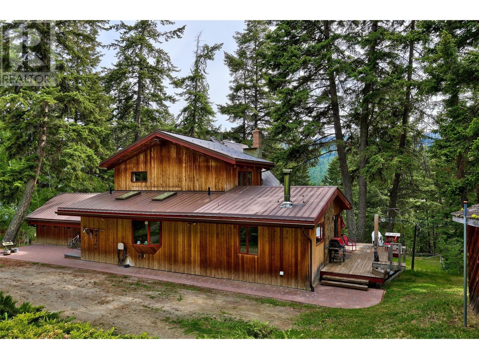 2383 Heffley Louis Creek Road, Kamloops, British Columbia  V0E 1Z1 - Photo 4 - 10351179