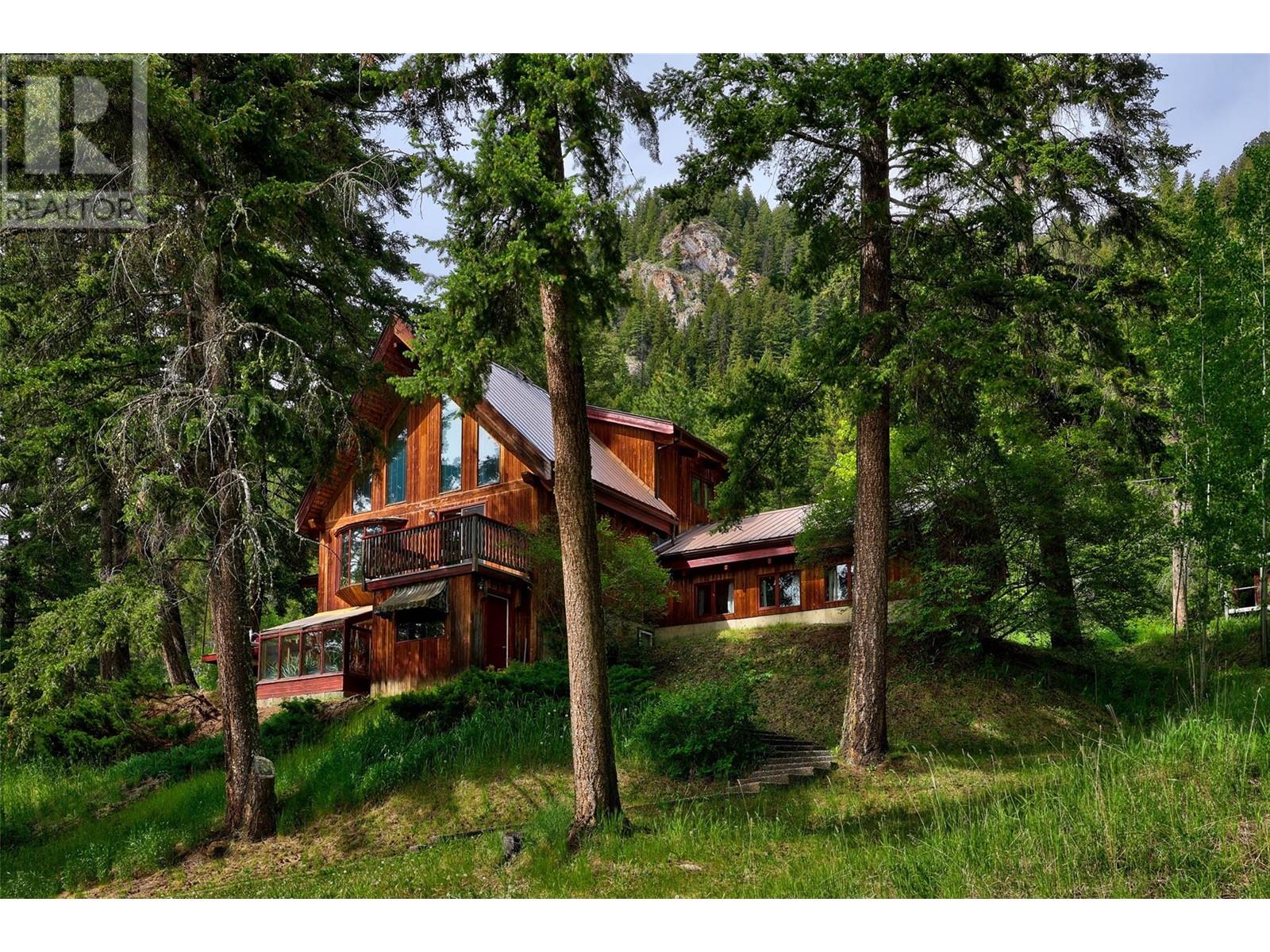 2383 Heffley Louis Creek Road, Kamloops, British Columbia