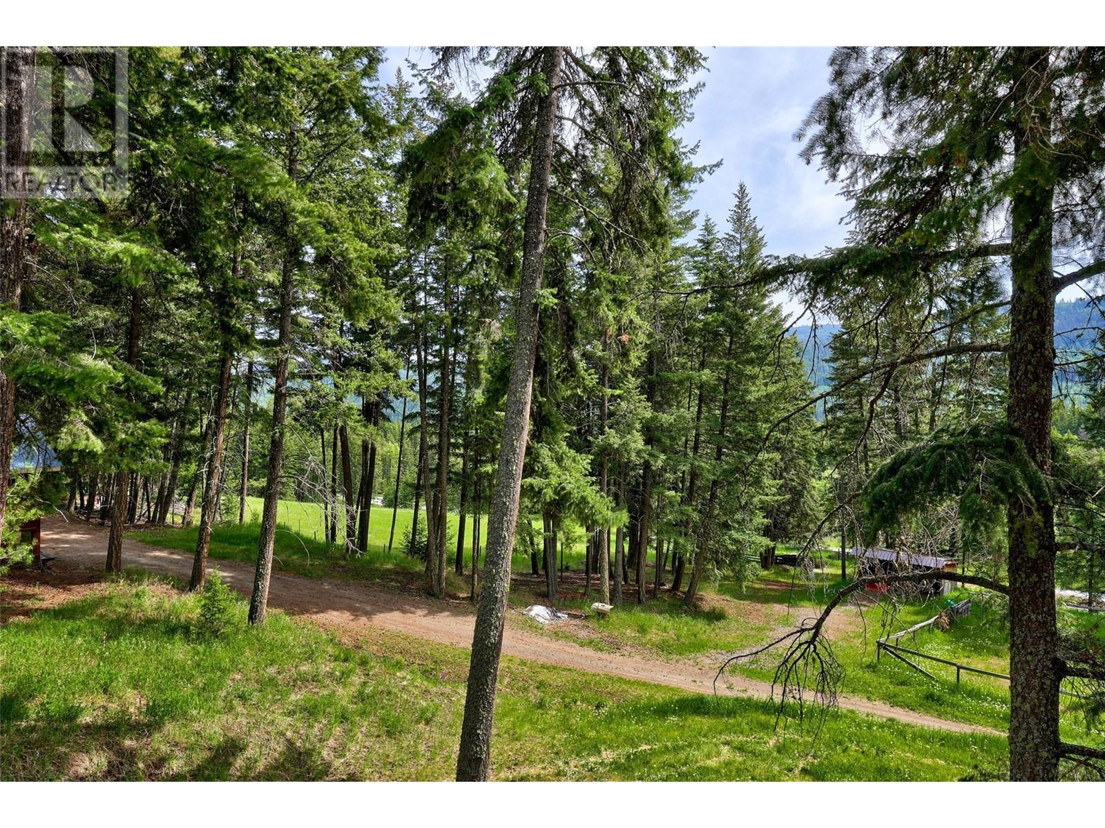 2383 Heffley Louis Creek Road, Kamloops, British Columbia  V0E 1Z1 - Photo 10 - 10351179