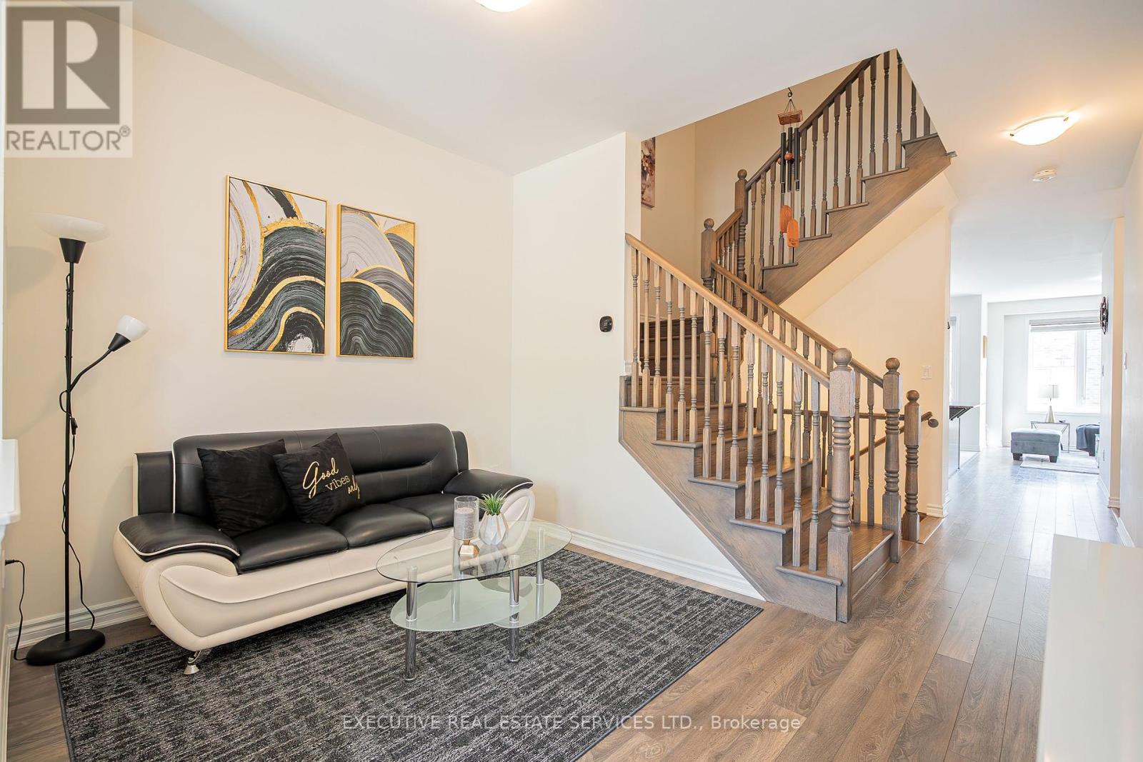55 Callandar Road, Brampton, Ontario  L7A 5E2 - Photo 6 - W12204252