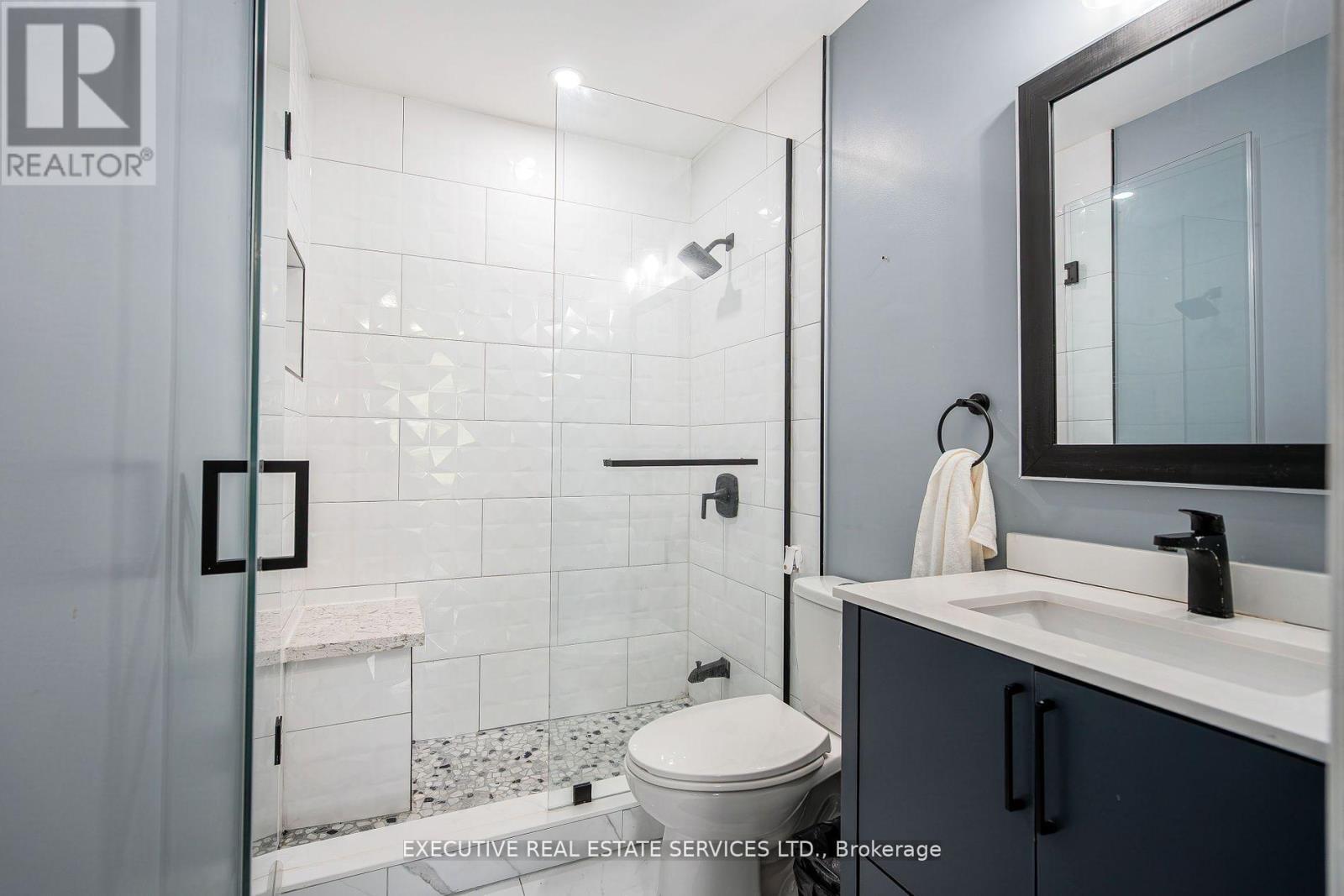 13 Stillwater Crescent, Brampton, Ontario  L6X 3K6 - Photo 25 - W12204254
