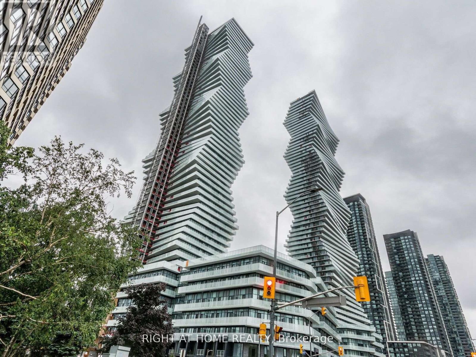 5105 - 3900 Confederation Parkway, Mississauga, Ontario  L5B 0M3 - Photo 1 - W12204257
