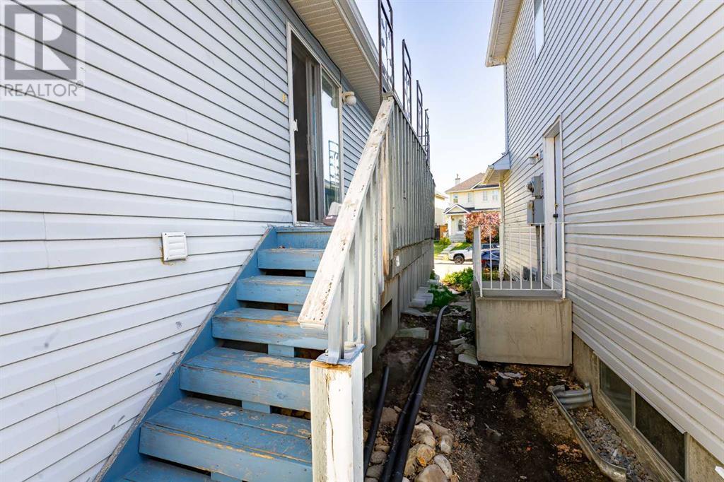 224 Harvest Gold Circle Ne, Calgary, Alberta  T3K 4H5 - Photo 35 - A2224896
