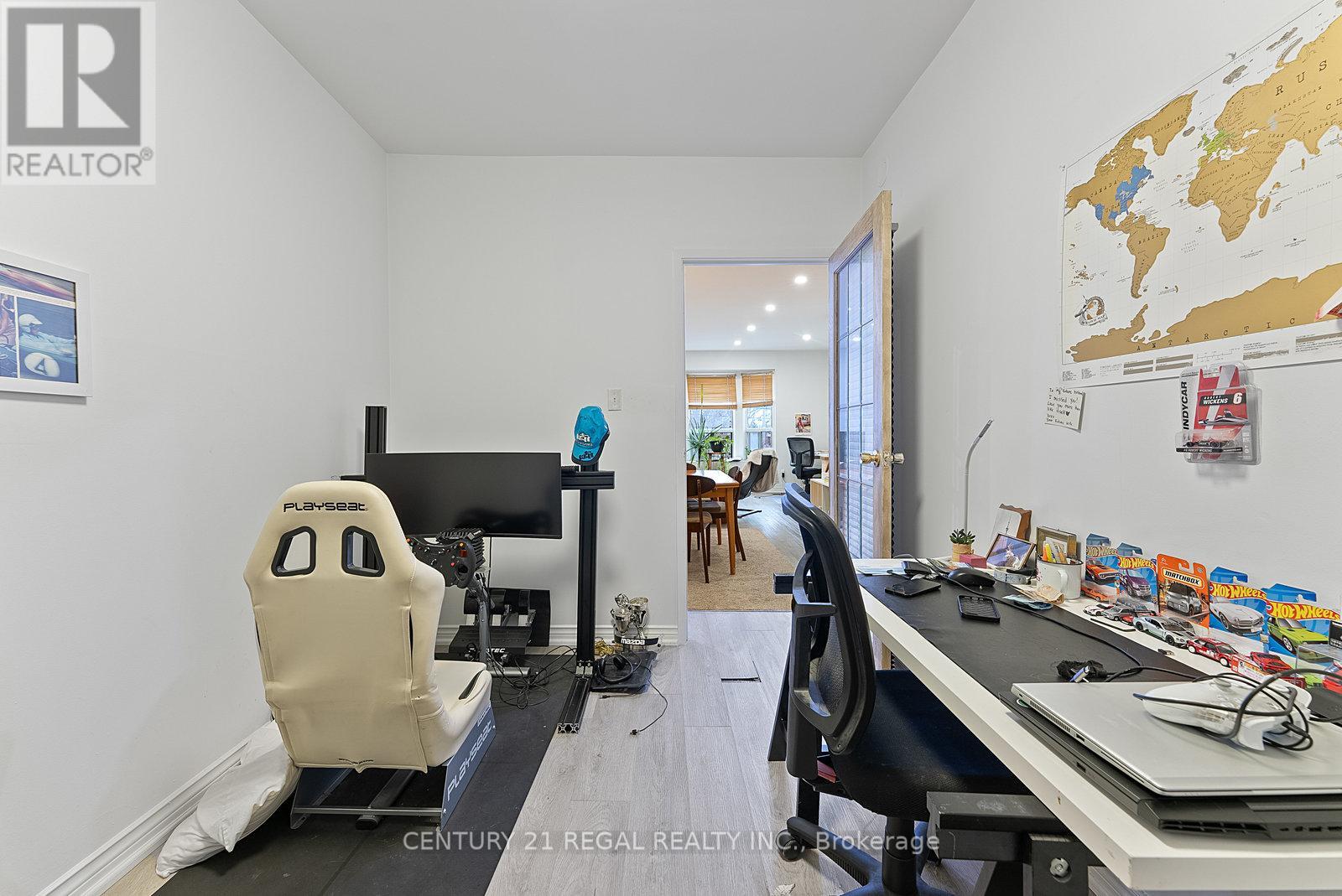 1664 Queen Street W, Toronto, Ontario  M6R 1B2 - Photo 29 - W12204273