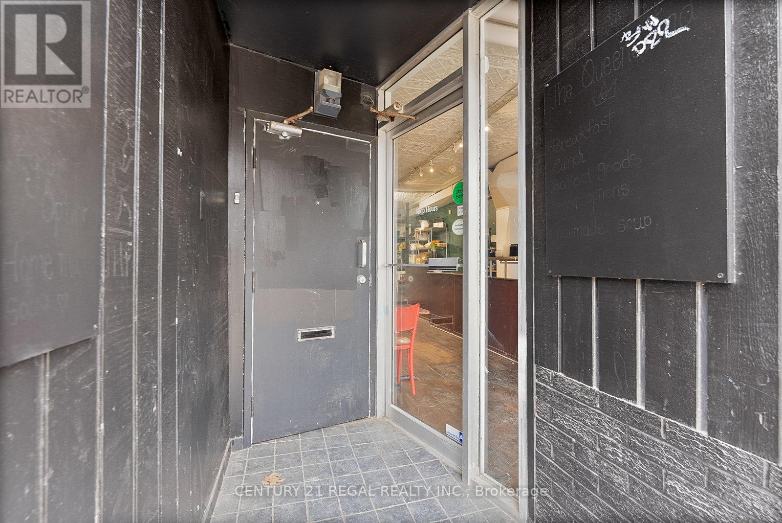 1664 Queen Street W, Toronto, Ontario  M6R 1B2 - Photo 5 - W12204273