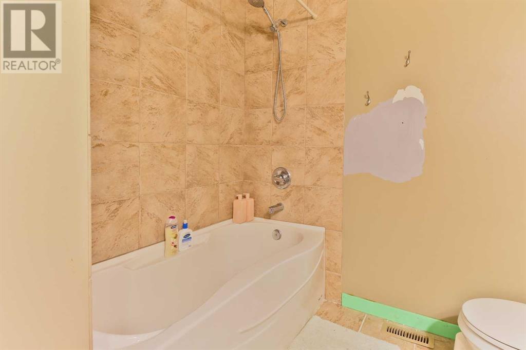 114 Algonquin Road W, Lethbridge, Alberta  T1K 5H3 - Photo 29 - A2228765